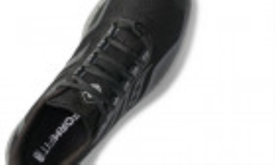 Peregrino Feminino 12 (largo) Saucony Preto Carvão
